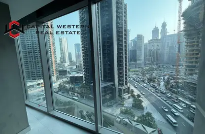 Office Space - Studio - 1 Bathroom for rent in The Binary Tower - Business Bay - Dubai