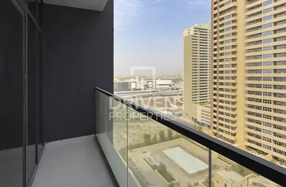 شقة - غرفة نوم - 2 حمامات للايجار في هيراد تاور - قرية الجميرا سركل - دبي