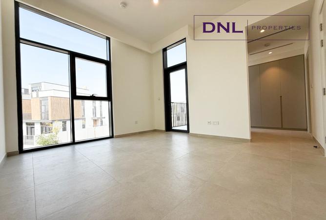 15190216 - Property Main Image