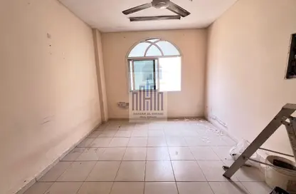 Apartment - 1 Bedroom - 1 Bathroom for rent in Fire Station Road - Muwaileh - Sharjah