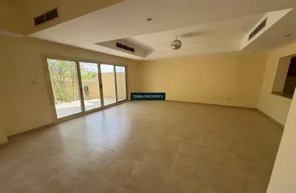 Townhouse - 3 Bedrooms - 3 Bathrooms for rent in The Townhouses at Al Hamra Village - Al Hamra Village - Ras Al Khaimah