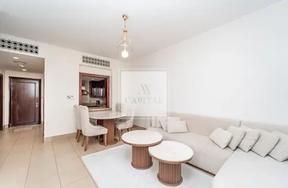 Apartment - 1 Bedroom - 2 Bathrooms for rent in Kamoon - Old Town - Dubai
