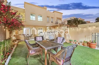 Villa - 2 Bedrooms - 3 Bathrooms for rent in Springs 10 - The Springs - Dubai