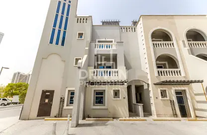 Villa - 4 Bedrooms - 5 Bathrooms for sale in Autumn - Seasons Community - Jumeirah Village Circle - Dubai