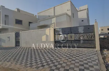 Villa - 3 Bedrooms - 5 Bathrooms for rent in Al Zaheya Gardens - Al Zahya - Ajman