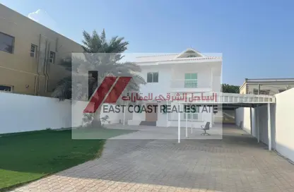 Villa - 4 Bedrooms - 4 Bathrooms for rent in Al Faseel - Fujairah