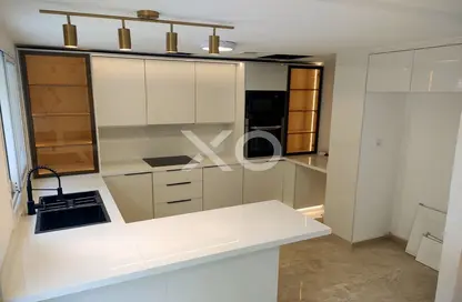 Villa - 2 Bedrooms - 3 Bathrooms for rent in Springs 11 - The Springs - Dubai