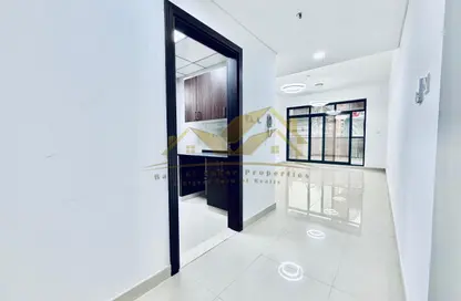 Apartment - 2 Bedrooms - 3 Bathrooms for rent in Elysium Residence 2 - Jumeirah Garden City - Al Satwa - Dubai
