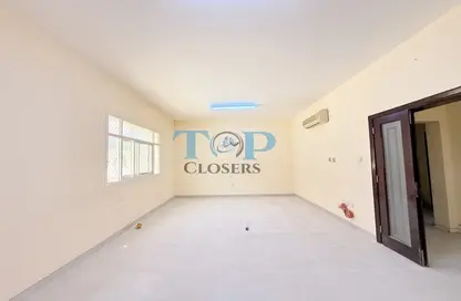 Apartment - 2 Bedrooms - 2 Bathrooms for rent in Civic Center - Al Jimi - Al Ain