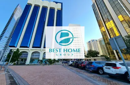 Office Space - Studio - 4 Bathrooms for rent in Corniche Road - Abu Dhabi