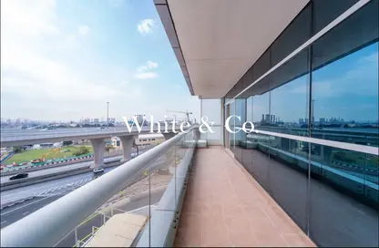 Apartment - 1 Bedroom - 2 Bathrooms for sale in The Zen Tower - Dubai Marina - Dubai