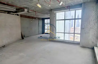 Office Space - Studio - 1 Bathroom for rent in Grosvenor Office Tower - Business Bay - Dubai