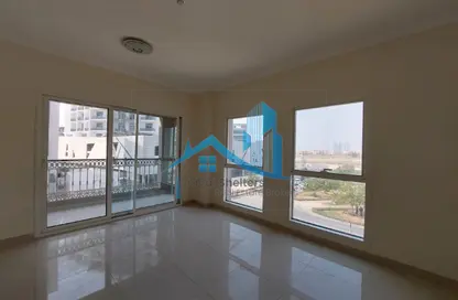 Apartment - 2 Bedrooms - 2 Bathrooms for sale in Burj View Residence - Arjan - Dubai