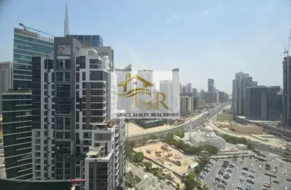 شقة - 3 غرف نوم - 5 حمامات للايجار في E برج - الأبراج الإدارية - الخليج التجاري - دبي