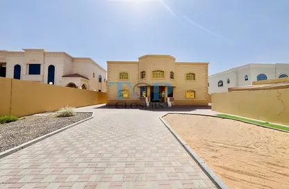 Villa - 6 Bedrooms - 7+ Bathrooms for rent in Dhaher 5 - Al Dhahir - Al Ain