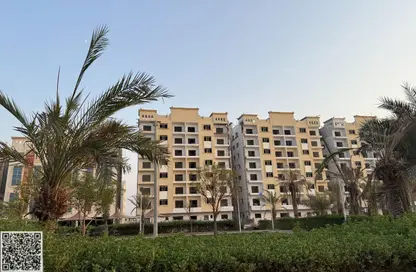 شقة - 2 غرف نوم - 3 حمامات للبيع في قرية الاميرة - الياسمين - عجمان