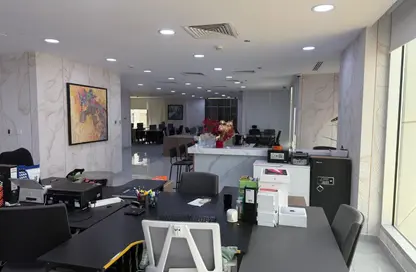 Half Floor - Studio for rent in Al Habtoor Business Tower - Dubai Marina - Dubai