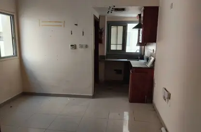 Apartment - Studio - 1 Bathroom for rent in Fire Station Road - Muwaileh - Sharjah