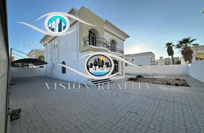 Villa - 4 Bedrooms - 5 Bathrooms for rent in Ras Al Khaimah Creek - Ras Al Khaimah