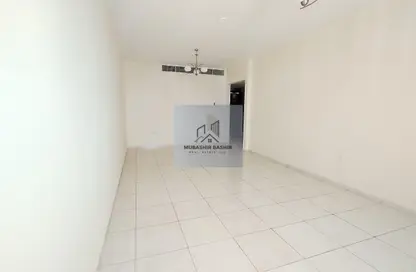 Apartment - 2 Bedrooms - 2 Bathrooms for rent in Al Nahda Complex - Al Nahda - Sharjah
