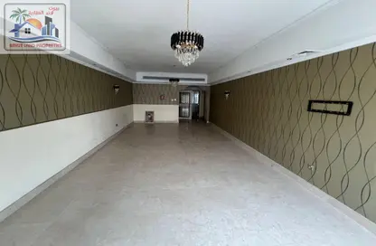 Apartment - 3 Bedrooms - 3 Bathrooms for rent in New Al Taawun Road - Al Taawun - Sharjah