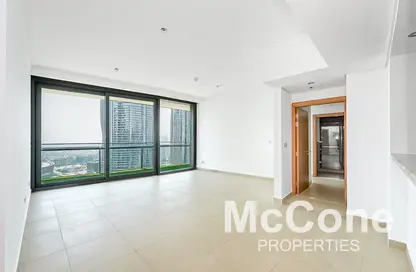 Apartment - 2 Bedrooms - 3 Bathrooms for rent in Burj Vista 1 - Burj Vista - Downtown Dubai - Dubai