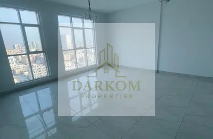 Apartment - 2 Bedrooms - 2 Bathrooms for rent in Corniche Tower - Ajman Corniche Road - Ajman
