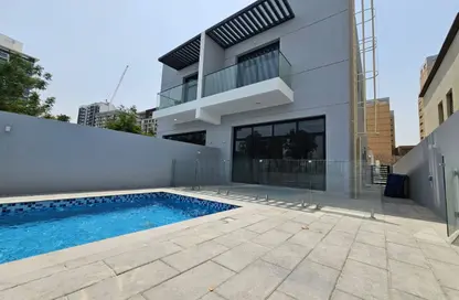 Villa - 4 Bedrooms - 6 Bathrooms for rent in District 16 - Jumeirah Village Circle - Dubai