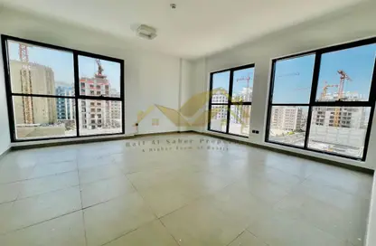 Apartment - 2 Bedrooms - 3 Bathrooms for rent in Jumeirah Garden City - Al Satwa - Dubai