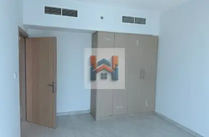 Apartment - 3 Bedrooms - 2 Bathrooms for rent in Ajman Corniche Residences - Ajman Corniche Road - Ajman