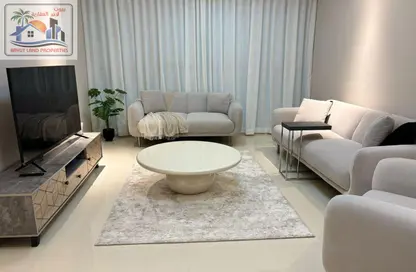 Apartment - 1 Bedroom - 2 Bathrooms for rent in Gulfa Towers - Al Rashidiya 1 - Al Rashidiya - Ajman
