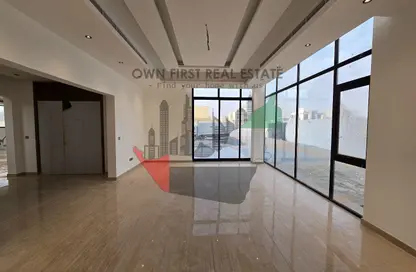 Villa - 5 Bedrooms - 7 Bathrooms for rent in Al Aweer 1 - Al Aweer - Dubai
