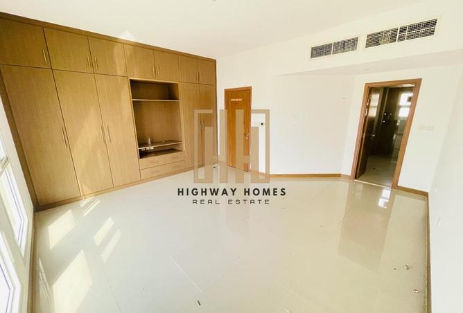 15107573 - Property Image 2