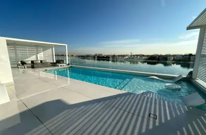 Villa - 5 Bedrooms - 7 Bathrooms for rent in Signature Villas Frond G - Signature Villas - Palm Jumeirah - Dubai