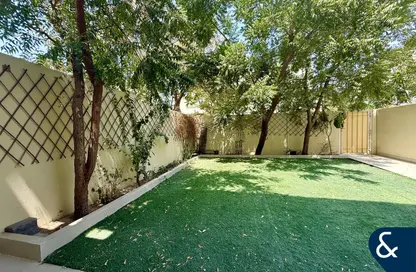 Villa - 2 Bedrooms - 3 Bathrooms for rent in Springs 9 - The Springs - Dubai