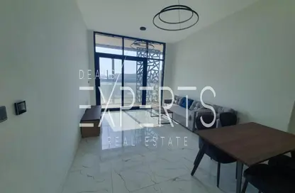 Apartment - 2 Bedrooms - 2 Bathrooms for rent in The Gate - Masdar City - Abu Dhabi