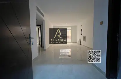 Apartment - 2 Bedrooms - 3 Bathrooms for rent in Al Mowaihat 2 - Al Mowaihat - Ajman