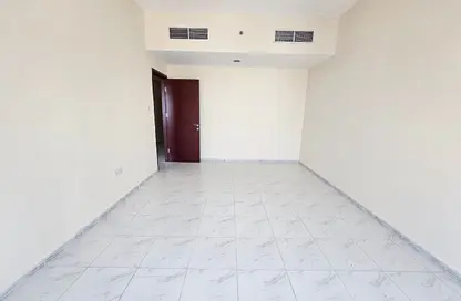 Apartment - 1 Bedroom - 2 Bathrooms for rent in Ibtikar 2 - Al Majaz 2 - Al Majaz - Sharjah