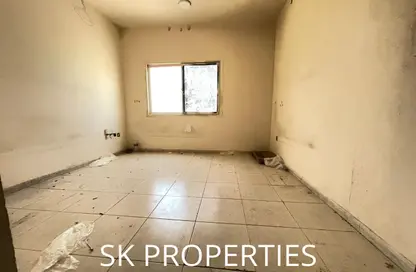 Apartment - Studio - 1 Bathroom for rent in Muweileh Community - Muwaileh Commercial - Sharjah