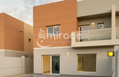 Villa - 3 Bedrooms - 4 Bathrooms for rent in Manazel Al Reef 2 - Al Samha - Abu Dhabi