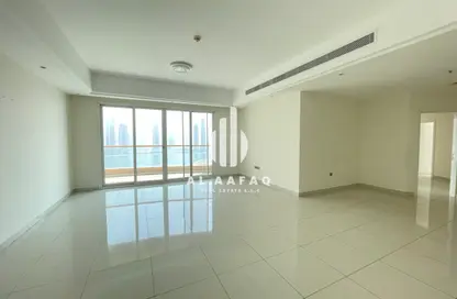 Apartment - 3 Bedrooms - 3 Bathrooms for rent in Al Khan Corniche - Al Khan - Sharjah