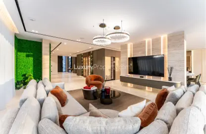 Villa - 6 Bedrooms - 7 Bathrooms for sale in Garden Homes Frond F - Garden Homes - Palm Jumeirah - Dubai