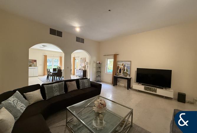 15148402 - Property Image 3