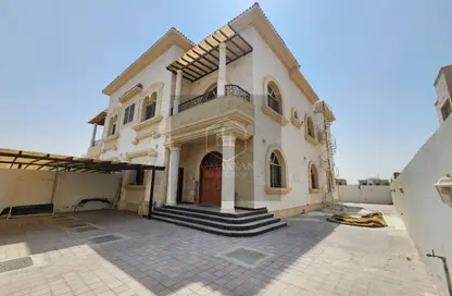 Villa - 5 Bedrooms - 7+ Bathrooms for rent in Hoshi - Al Badie - Sharjah