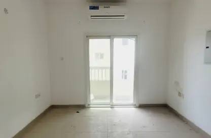 Apartment - 1 Bedroom - 1 Bathroom for rent in GGICO Building Moweilah - Muwaileh Commercial - Sharjah