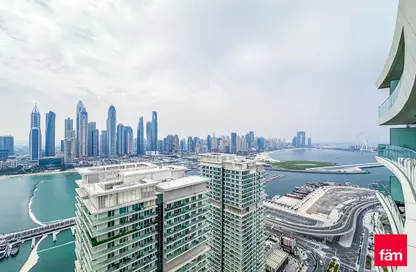 Apartment - 1 Bedroom - 1 Bathroom for rent in Beach Vista - EMAAR Beachfront - Dubai Harbour - Dubai