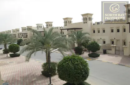 فيلا - 3 غرف نوم - 3 حمامات للبيع في تاون هاوسز قرية الحمرا - قرية الحمرا - رأس الخيمة