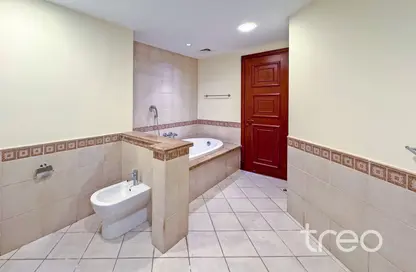 Apartment - 2 Bedrooms - 3 Bathrooms for rent in Golden Mile 7 - Golden Mile - Palm Jumeirah - Dubai