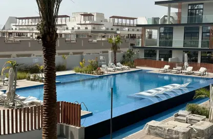 Apartment - 1 Bedroom - 2 Bathrooms for sale in Oxford 212 - Jumeirah Village Circle - Dubai