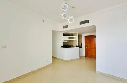 Apartment - 1 Bedroom - 1 Bathroom for sale in Manchester Tower - Dubai Marina - Dubai